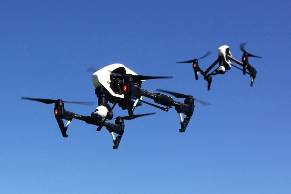 flying drones uav